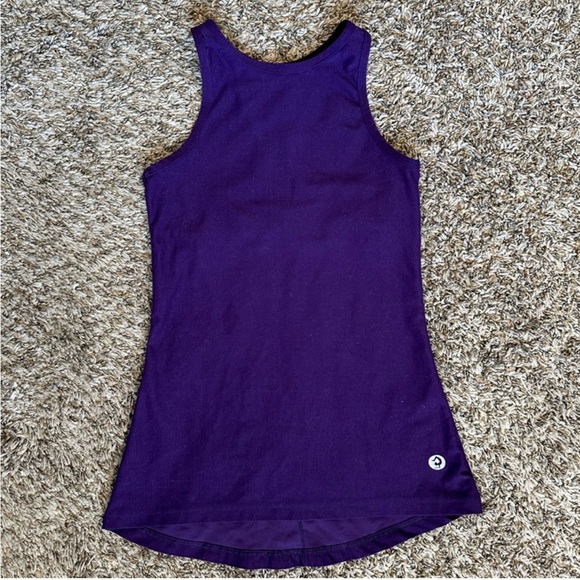 Athlete wear✨BUNDLE✨with jacket and shorts - Picture 12 of 16